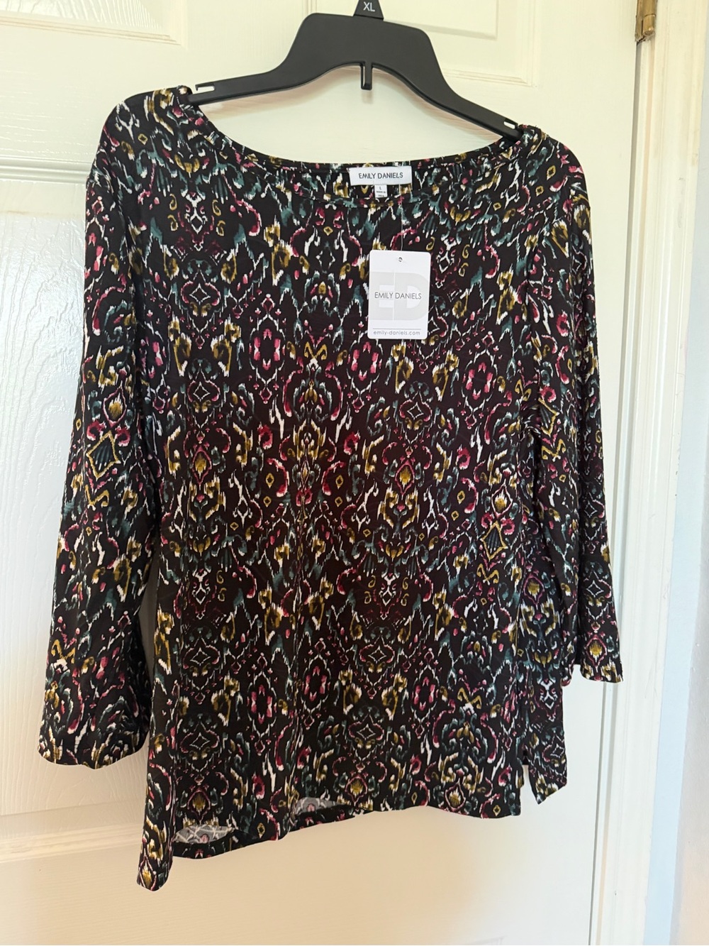Emily Daniels Black Multicolor Patterned Long-Sleeve Blouse